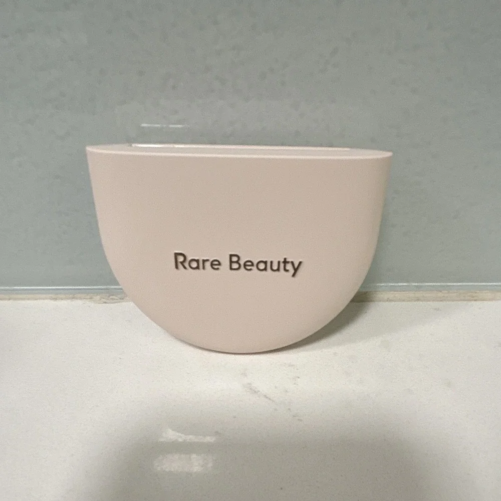 RARE! Beauty True to Myself Tinted Pressed Finishing Powder by Selena Gomez